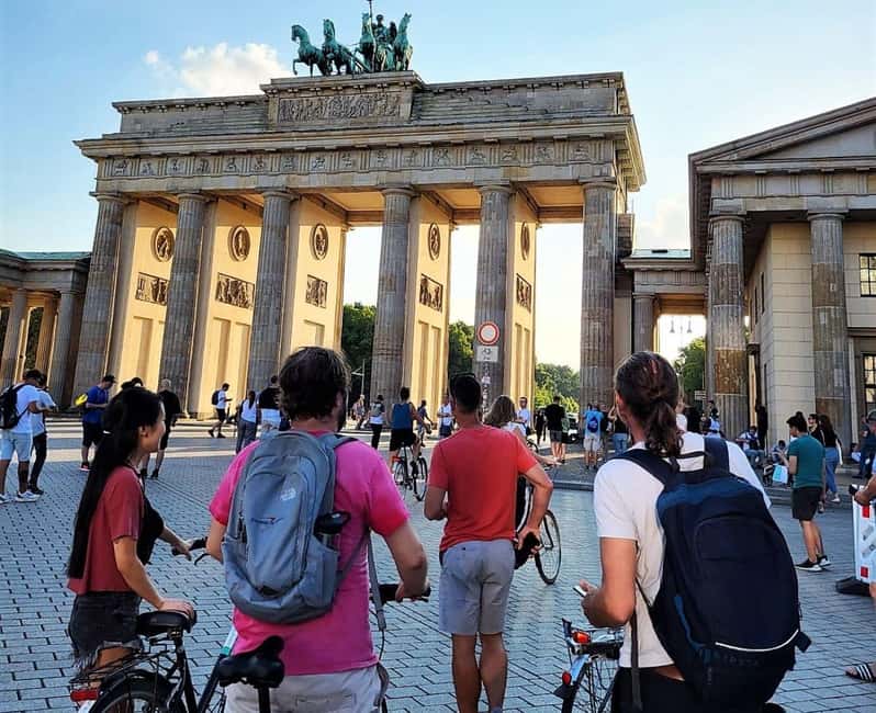 Berlin: From East to West & Wall Tour by Bike with a Guide - Entering Berlin’s East-to-West story on two wheels