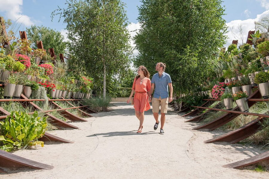 Berlin: Gärten der Welt Guided Tour - Price and value: $10 for a live guide (plus your entry ticket)