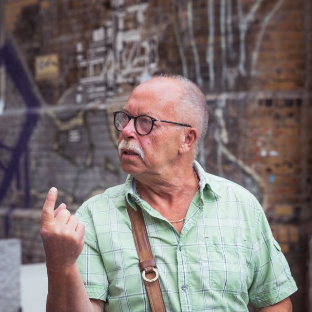 Berlin: GDR witness tour in small group - A former political prisoner, not a script: why the tour lands