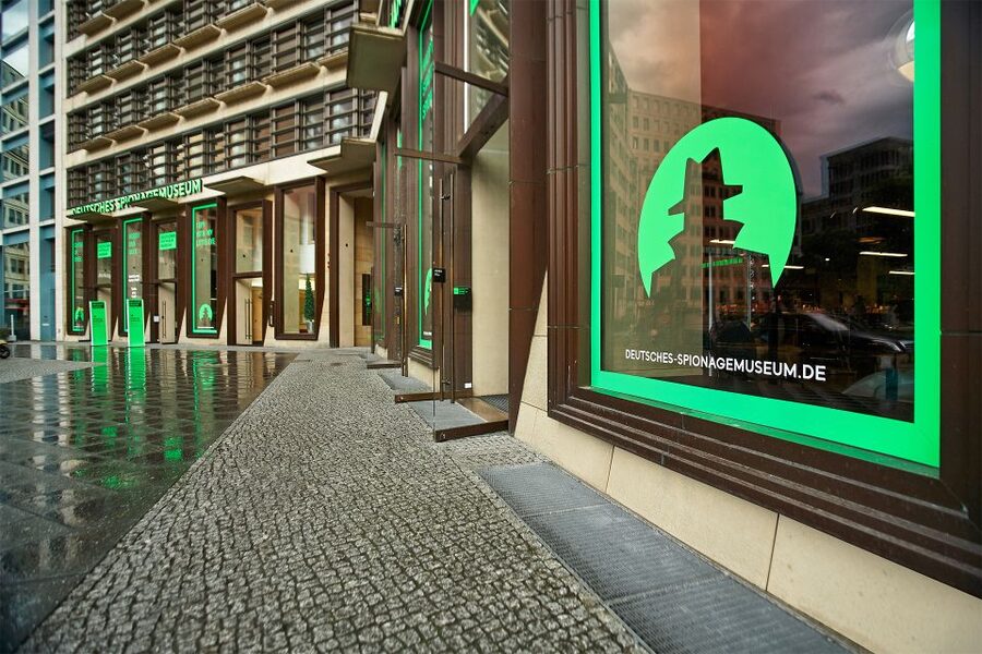 Berlin: German Spy Museum Flexible Entry Ticket - Berlin Spy Map: turning the city into a puzzle