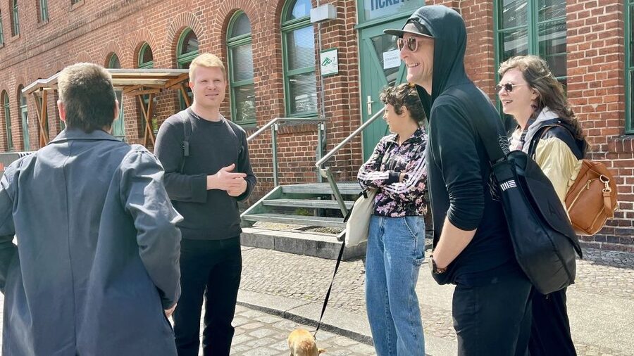 Berlin: Gourmet Food & Cultural Walking Tour - Who should book this tour (and who should skip it)