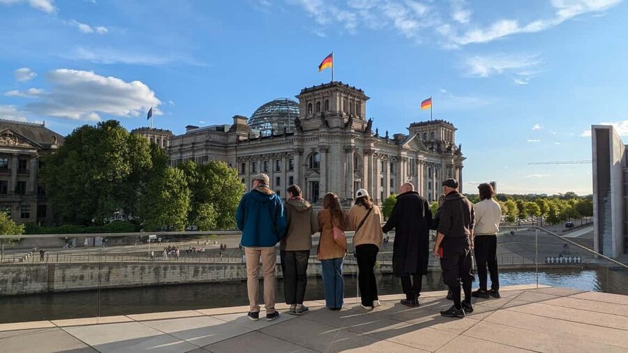 Berlin: Government District & Reichstag Hall Dome Visit - Stops that shape the story: from the Parliament of the Trees to Paul-Löbe-Haus