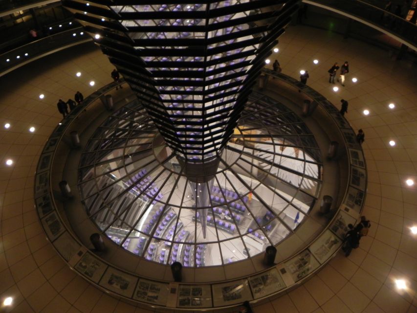 Berlin: Government District Tour and Reichstag Dome Visit - Pariser Platz, the Chancellery Area, and the Swiss Embassy Stops