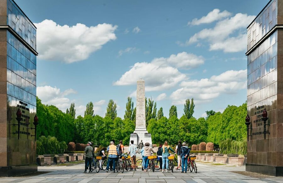 Berlin: Green City Guided Bike Tour - Key reasons this tour works