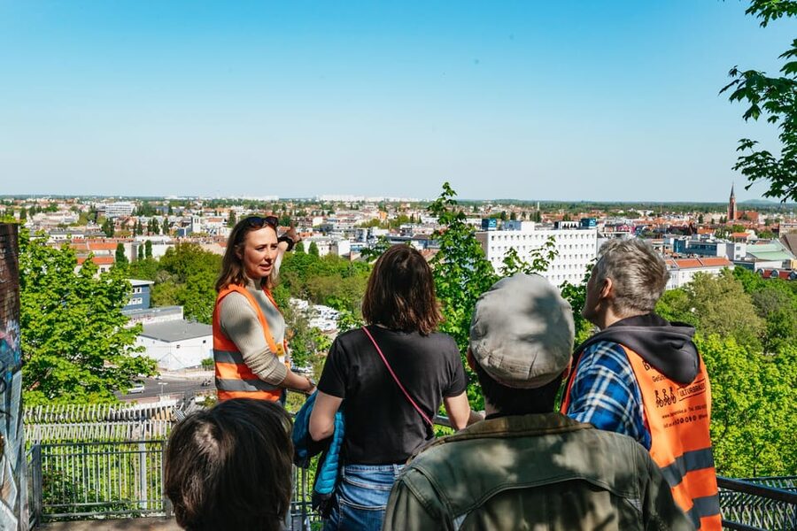 Berlin: Green City Guided Bike Tour - Rolling Out From Kulturbrauerei: Where the Tour Finds Its Rhythm