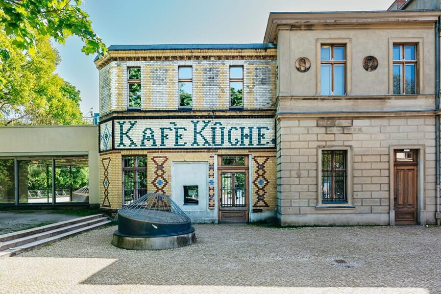 Berlin: Green City Guided Bike Tour - Bürgerpark Pankow and Schönholzer Heide: A Nature Break Without Leaving the City