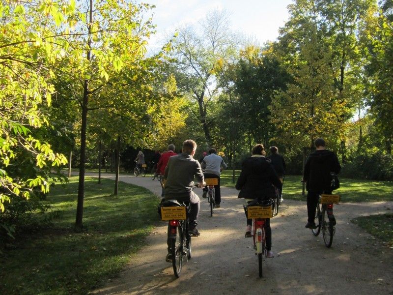 Berlin: Green City Guided Bike Tour - Price and Included Gear: Why $41 Feels Fair for a 3-Hour Ride