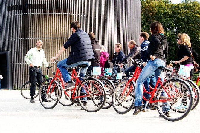 Berlin: Guided Bike Tour to Explore the Highlights - Starting at Nikolaiviertel and the Free Berlin office: where the tour really begins