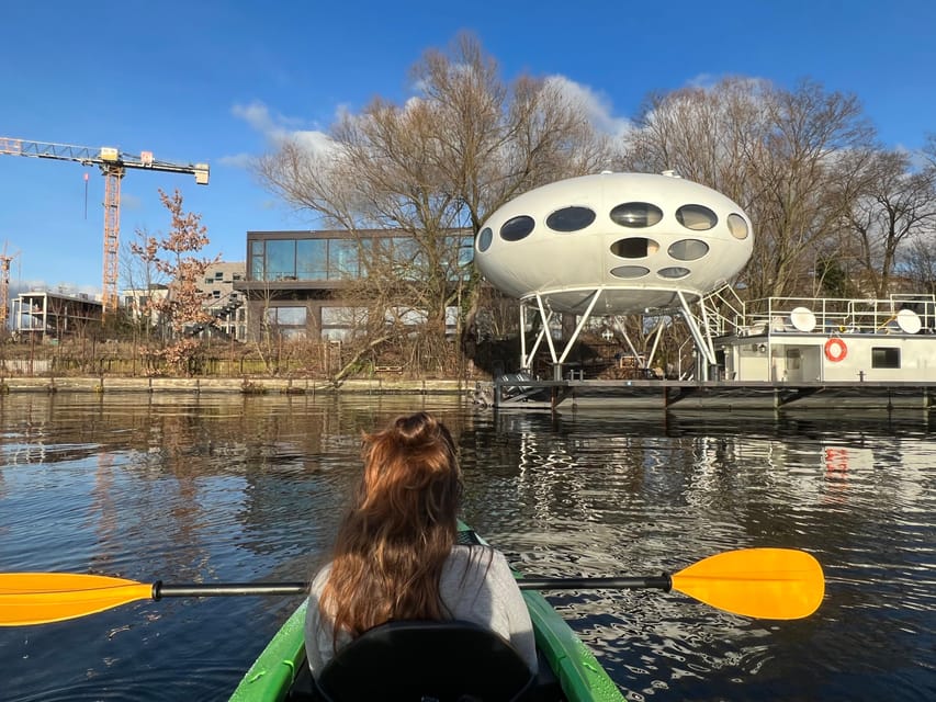 Berlin: guided canoe | kayaktour - From Funkhaus to the Stralau peninsula: watching Berlin change along the Spree