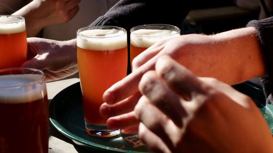 Berlin: Guided Craft Beer & Cultural Tour With Snacks - The 9-Beer Structure: Exactly What You’re Paying For