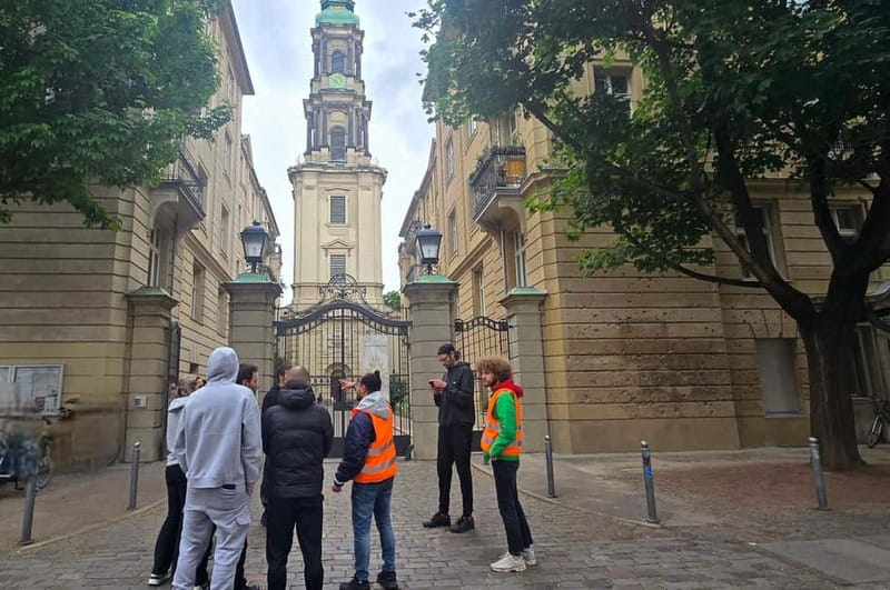 Berlin: guided Segway tour in the heart of the city - The first minutes on a Segway: how to make it smooth