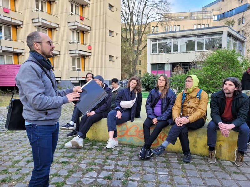 Berlin: Hansaviertel Modernist Architecture Tour - Value for $29: what you’re really paying for