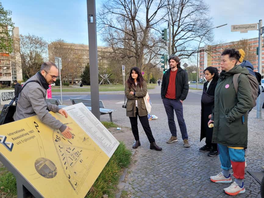Berlin: Hansaviertel Modernist Architecture Tour - Interbau 1957: how rubble became a Cold War showcase
