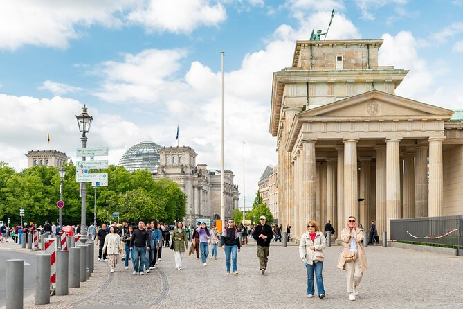 Berlin Highlights: including WWII and Cold War Sites - Bundesministerium der Finanzen: from Luftwaffe HQ to Berlin’s New Rome dreams