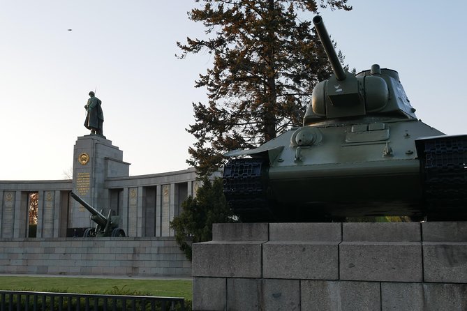 Berlin Highlights Private Guided Walking Tour - Logistics you should plan for: walking, pickup, and start time clarity