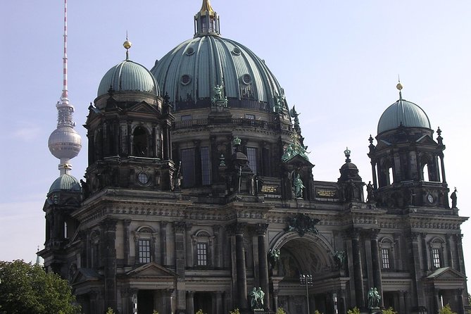 Berlin Highlights Private Guided Walking Tour - Why the guides matter: pace, questions, and real storytelling