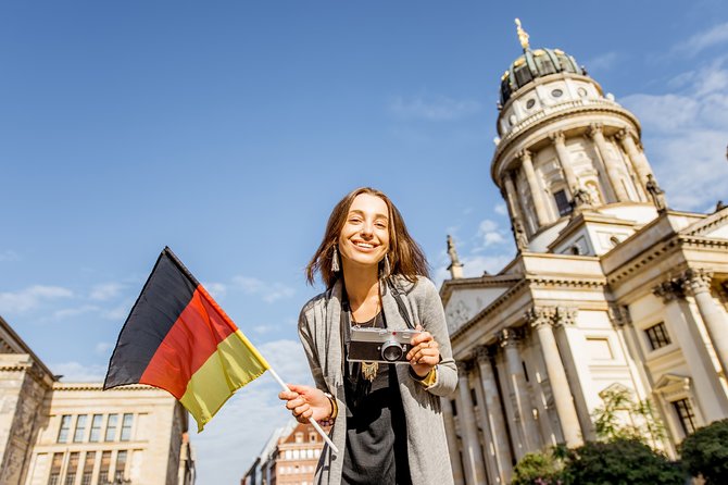 Berlin Highlights Self guided scavenger hunt and Walking Tour - Starting at Alexanderplatz: easy to find, easy to orient