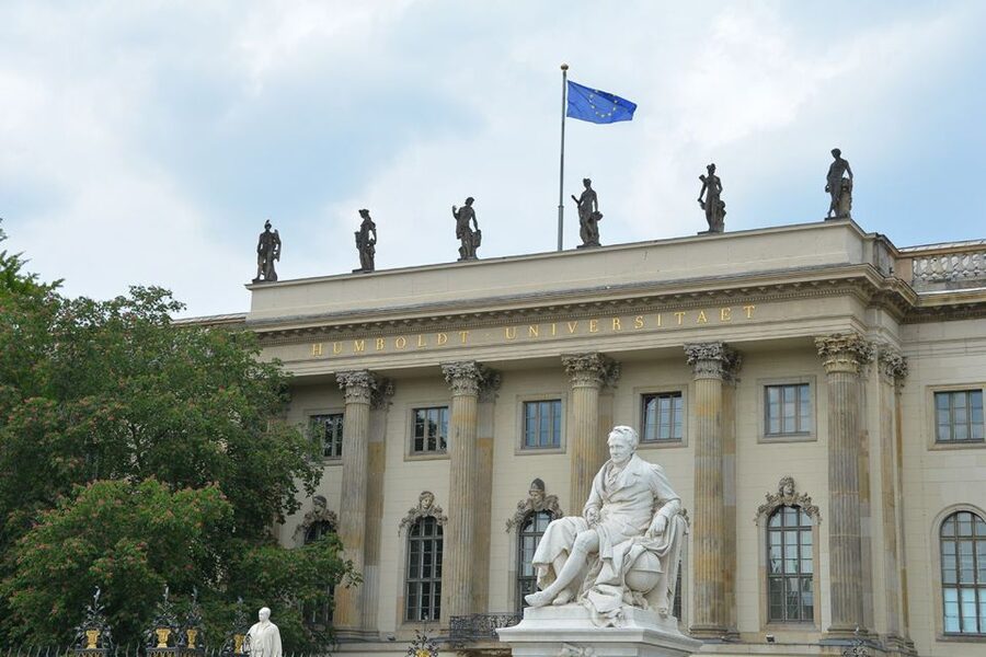 Berlin: Historic Center Walking Tour with a Real Berliner - Finishing at Brandenburg Gate: Reunification’s Most Famous Reminder