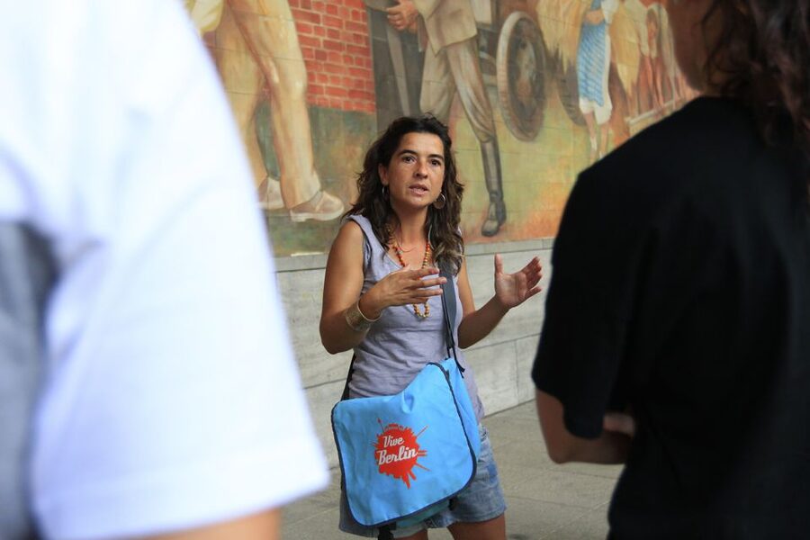 Berlin Historical Highlights Walking Tour - Potsdamer Platz to the Berlin Wall: Cold War symbols in walking distance