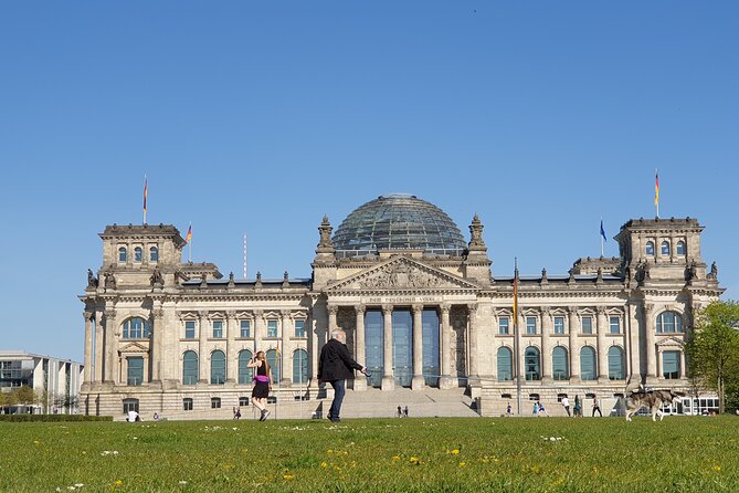 Berlin History Walking Tour with a French-Speaking Guide - The Guide Experience: French Clarity, Strong Q&A, and a Sense of Humor