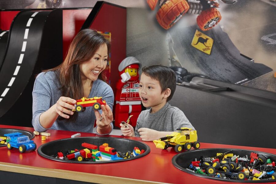 Berlin: Hop-On Hop-Off Bus & LEGOLAND Discovery Centre - Timing matters: time-slots and planning around your bus day