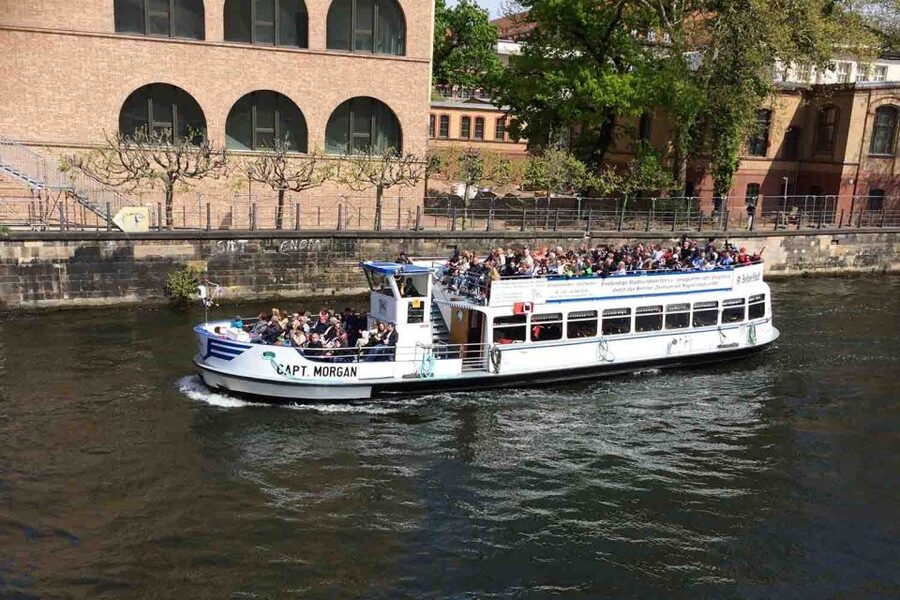 Berlin: Hop-On-Hop-Off Bus with Boat Cruise Option - Key Things That Make This Tour Worth Your Time