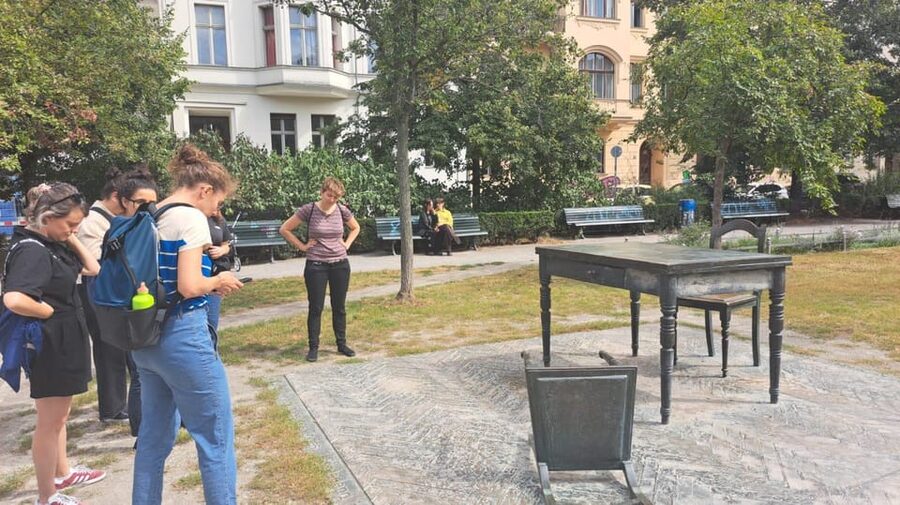 Berlin: Jewish Walking Tour including World War II - Old Jewish Cemetery and the first synagogue sites