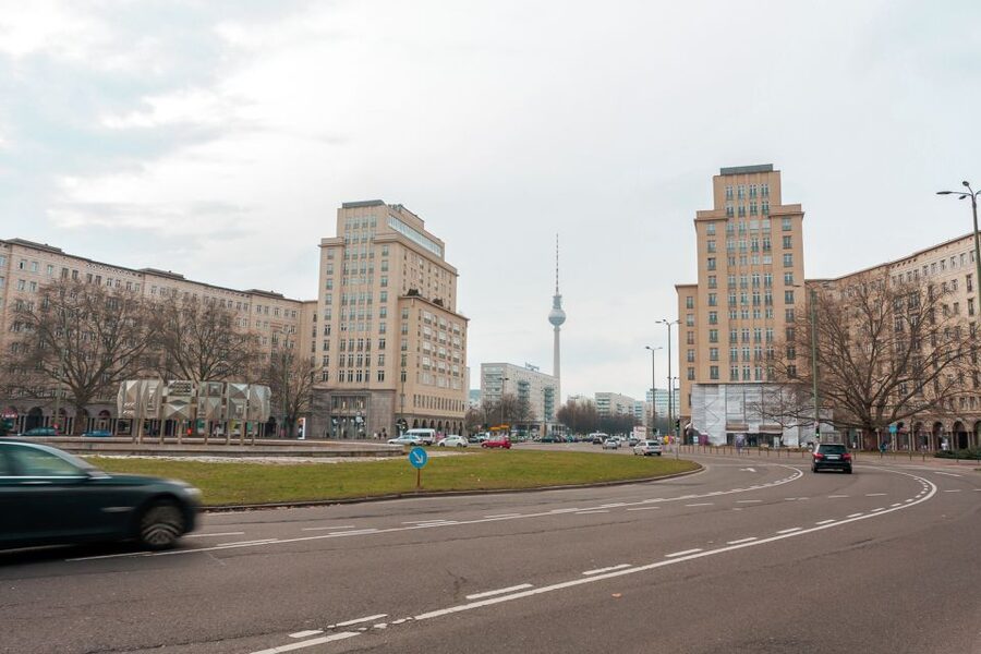 Berlin: Karl-Marx-Allee 2-Hour Tour - Church of the Resurrection Ruins and Strausberger Platz