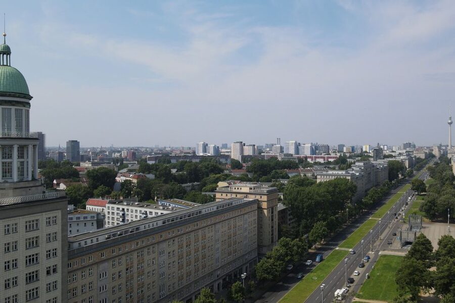 Berlin: Karl-Marx-Allee 2-Hour Tour - Should You Book This Karl-Marx-Allee Tour?
