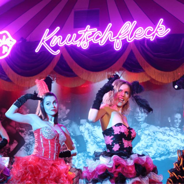 Berlin: Knutschfleck Ticket with Variety Show and Dinner - The Berlin Varieté Show: dance, live music, and stage focus