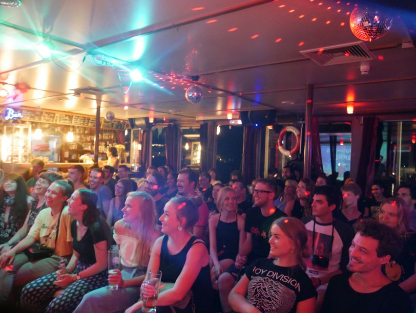 Berlin: Laughing Spree Comedy Show on a Boat - Finding the Floating Lounge by the East Side Gallery