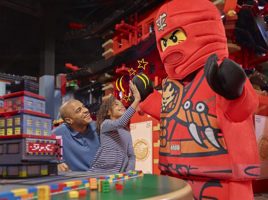 Berlin: Legoland Discovery Centre Entry Ticket - 4D Cinema: Short, Loud, and Built for Indoor Energy