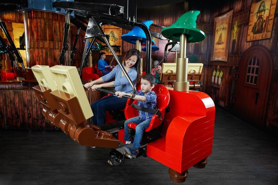 Berlin: Legoland Discovery Centre Entry Ticket - NINJAGO City Adventure: Two Levels, Lasers, and That Rotating Wall