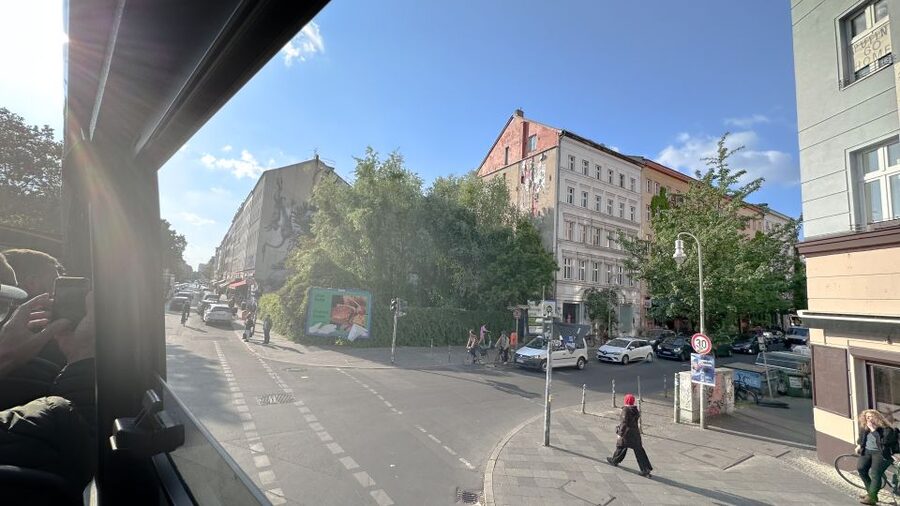 Berlin: Live-Guided Evening Sightseeing Tour by Open-top Bus - Meeting at Alexanderplatz: easy to find, but don’t be late