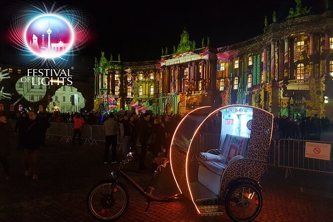 Berlin Night Tours - Romantic Night & Evening Tours Berlin - Cold-Evening Comfort: Blankets and Weather Rules