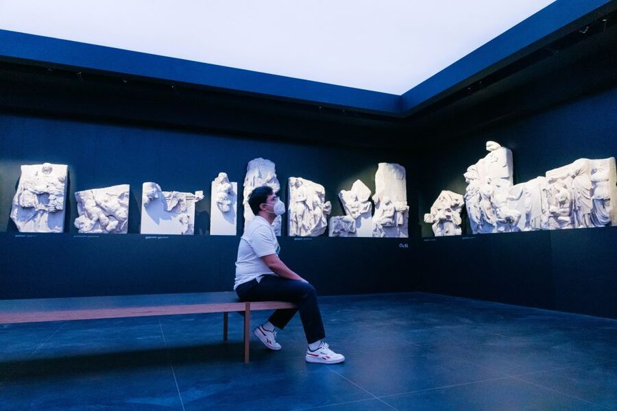 Berlin: "Pergamonmuseum. The Panorama" Exhibition Tickets - Music, light, and the night-to-day effect