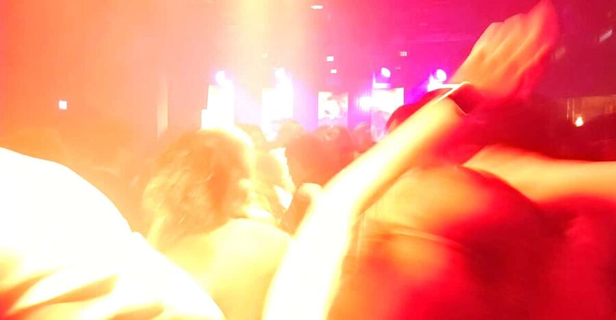 Berlin: Premium Underground Party Tour - The Selected Techno Club Entrance and the 30-Minute Dance Show