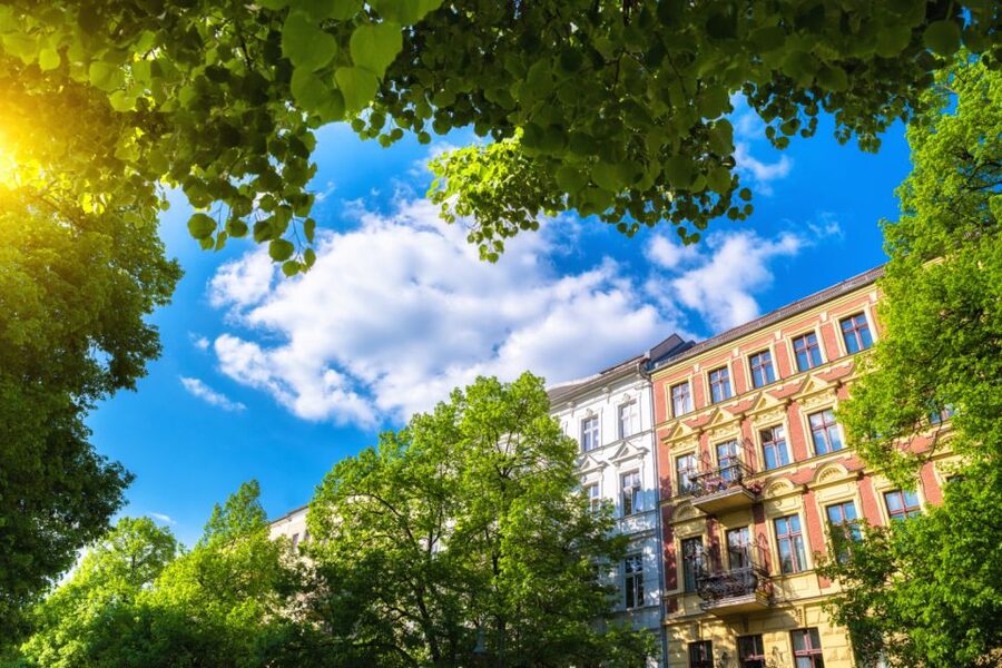 Berlin Prenzlauer Berg: Scavenger Hunt Self-Guided Tour - Where it delivers authentic Berlin energy