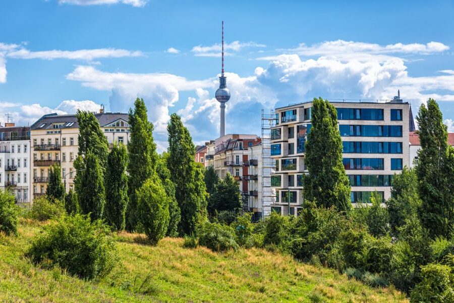 Berlin Prenzlauer Berg: Scavenger Hunt Self-Guided Tour - Logistics you need to plan: the mailed box