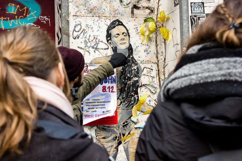 Berlin: Private Kreuzberg Street Art Walking Tour - Huge Murals and the Open-Air Museum Feeling