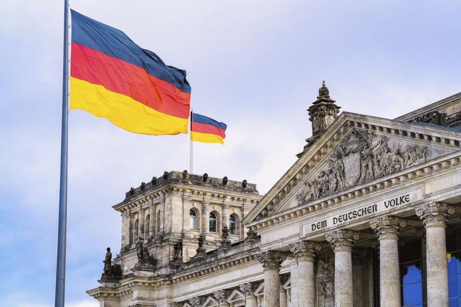 Berlin: Private Reichstag and Glass Dome Tour - What to bring and what to expect at security