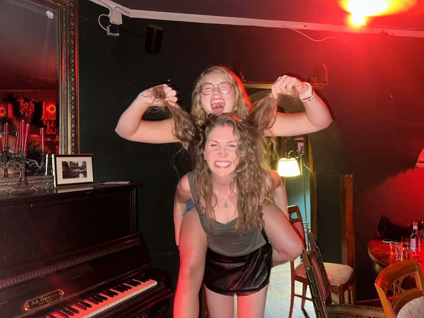 Berlin Pubcrawl: Shots, Party Games, Prices & VIP Club Entry - Practical Tips to Get the Most Out of Your 5–6 Hours