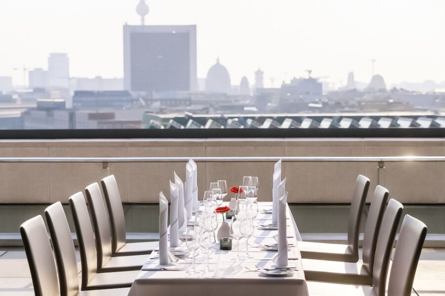 Berlin: Rooftop Dinner at the Käfer Restaurant Reichstag - Who This Experience Fits Best