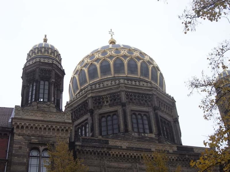Berlin‘s Jewish Heritage Private Tour With Jacob - What the 150 minutes feel like on the ground