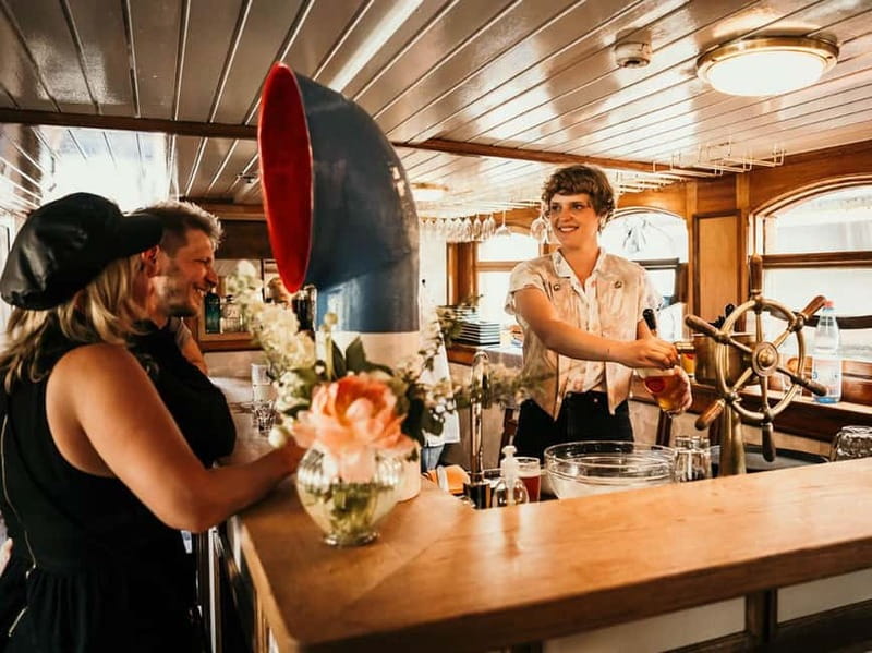 Berlin's Wild East: Nightlife & Counterculture Boat Tour - The ship experience: an old boat, a quiet ride
