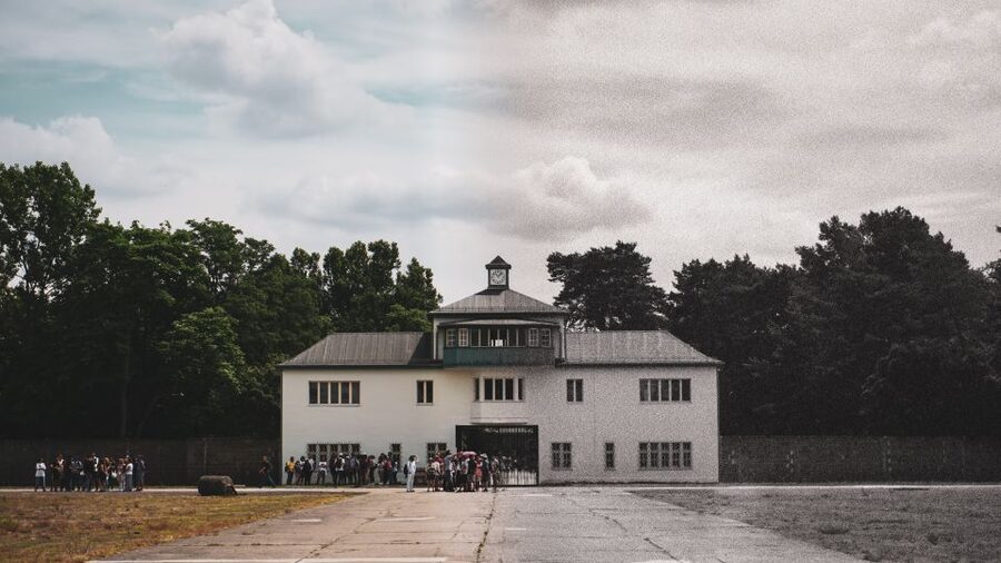 Berlin: Sachsenhausen Concentration Camp and Potsdam Tour - Meeting at World Time Clock: the easiest start point in Berlin