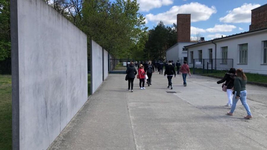 Berlin: Sachsenhausen Concentration Camp Guided Tour - Sachsenhausen Near Berlin: Why This Camp Still Matters