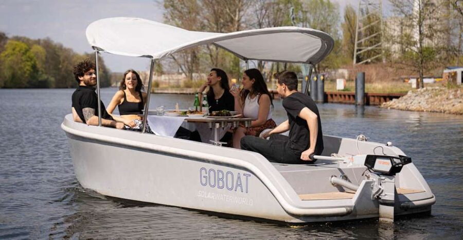 Berlin: Self-Drive Boat Tour - Why self-driving a boat on the Spree feels so Berlin