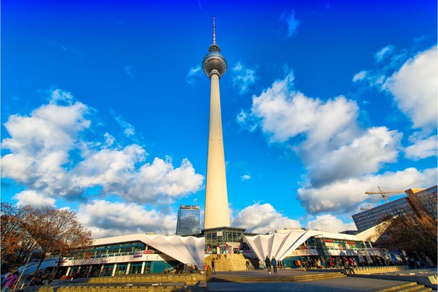 Berlin: Self-Guided Family and School Class Scavenger Hunt - Tickets and entry fees: the hunt includes the sights, not the add-ons