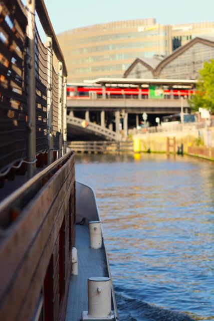 Berlin: Sightseeing Boat Tour on the Spree for Families - Key things to know before you go